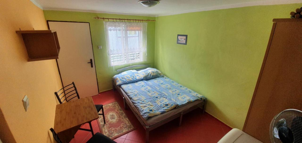 Pokoje Goscinne Turysta Władysławowo Esterno foto
